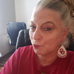 Meet your Posher, Diane